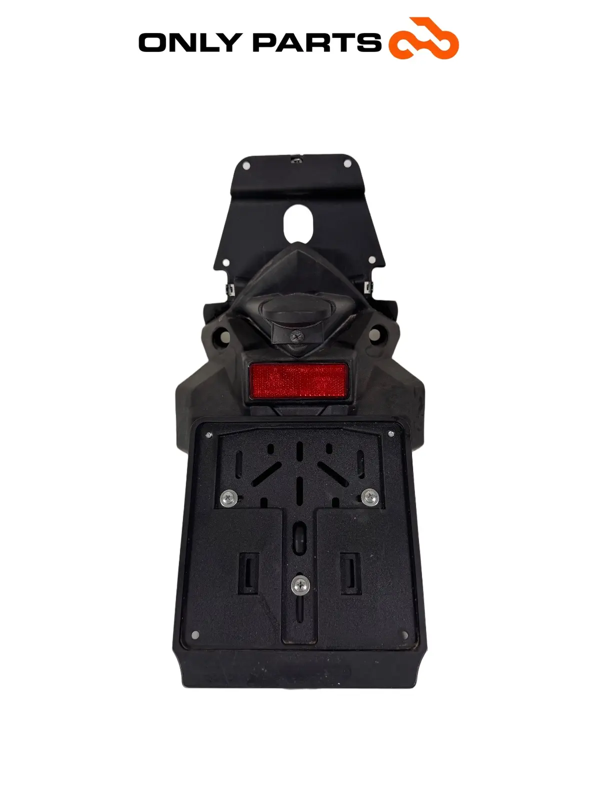 parafango posteriore / portatarga Quadro 350 S 2013 Nero de segunda mano — foto real 4