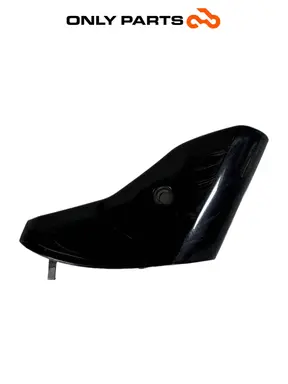ELSŐ VILLABURKOLAT FEKETE PIAGGIO VESPA LX 125 2011 GYÁRI Piaggio Vespa Lx 125cc 2011 Nero használt — valódi fotó 1