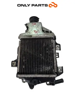 Radiatore acqua Honda SH 150cc 2017 Nero usato — foto reale 5
