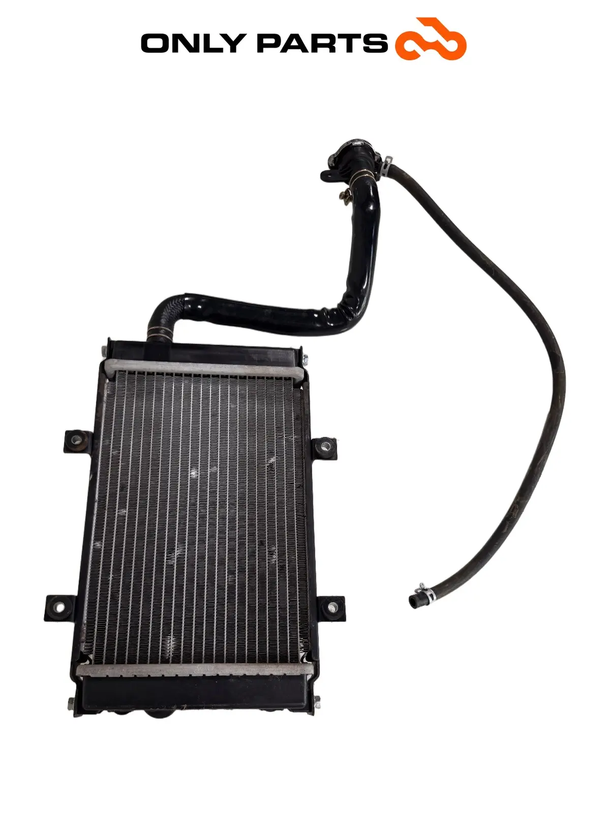 Radiatore acqua Quadro 350 S 2013 Nero usato — foto reale 4