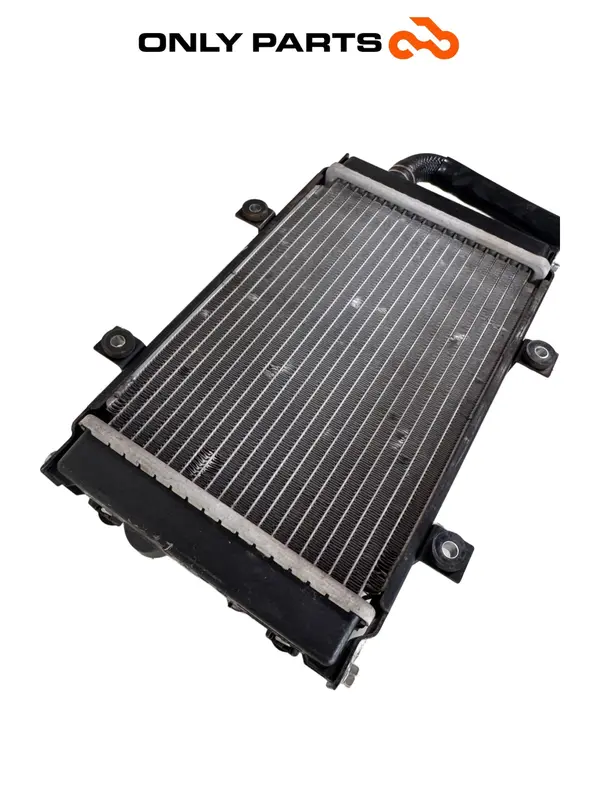 ВОДЕН РАДИАТОР QUADRO 350 S 2013 — 5