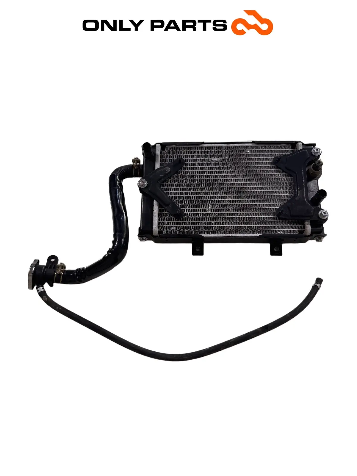 Radiatore acqua Quadro 350 S 2013 Nero usato — foto reale 9