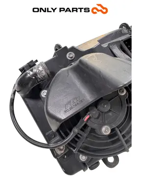 Gebrauchte Radiatore acqua + ventola KTM Super Duke 990cc 2006 Nero/Arancione — echtes Foto 12