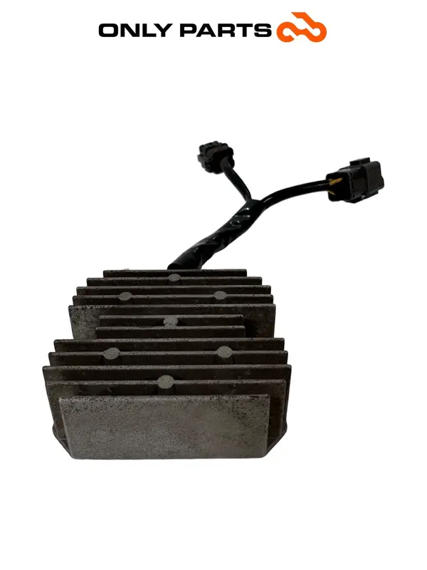 РЕГУЛАТОР НА НАПРЕЖЕНИЕТО KYMCO X-TOWN 300CC 2016