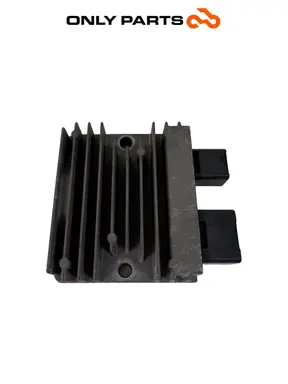 REGULATOR NAPIĘCIA SUZUKI BURGMAN 650 2010 Suzuki Burgman 650cc 2010 Bianco używana — prawdziwe zdjęcie 4