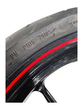 Gebrauchte Ruota posteriore completa KTM Duke 200cc 2012 Arancione — echtes Foto 15