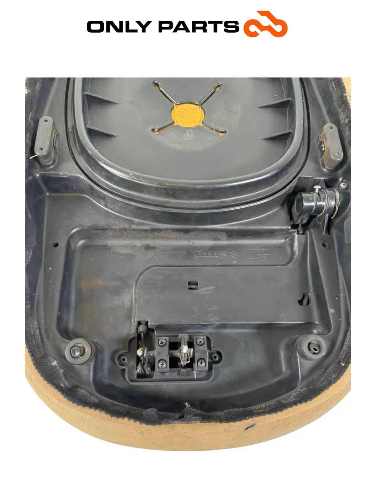 KÉTSZEMÉLYES ÜLÉS ÚJRAKÁRPITOZÁSRA PIAGGIO VESPA LX 125 2011 Piaggio Vespa Lx 125cc 2011 Nero használt — valódi fotó 10