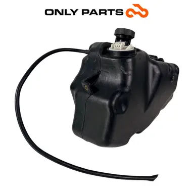 Used Plastic fuel tank Aprilia Scarabeo 300 2010 OEM Aprilia Scarabeo 300cc 2010 Bianco — real photo 4