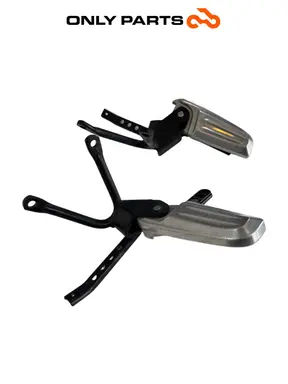 Gebrauchte Set pedane posteriori Honda PCX 125cc 2011 Grigio — echtes Foto 5