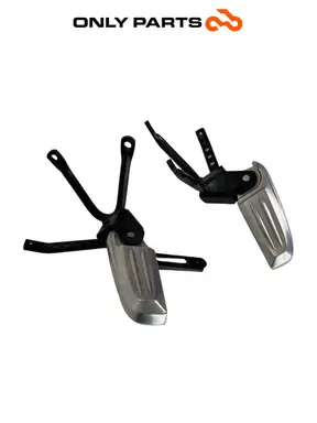 Gebrauchte Set pedane posteriori Honda PCX 125cc 2011 Grigio — echtes Foto 6