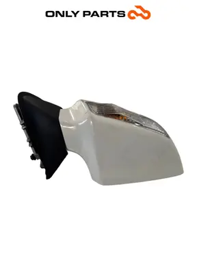 ESPELHO RETROVISOR DIREITO SUZUKI BURGMAN 650 2010 Suzuki Burgman 650cc 2010 Bianco usada — foto real 12