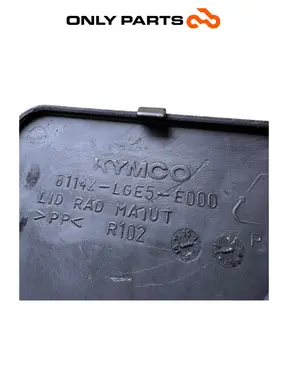 Tapa de acceso al radiador 81142-LGE5-E000 Kymco People GTi 300 Kymco People GTi 300cc 2014 Bianco de segunda mano — foto real 7