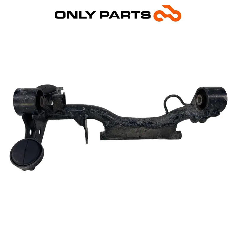 STAFFA SUPPORTO MOTORE BRACCIO OSCILLANTE HONDA SH 150 2002 / ENGINE CRADLE ARM — 2