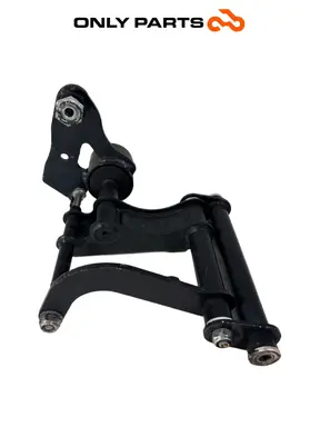 Support de fixation moteur au cadre Piaggio MP3 Yourban 300 2013 Piaggio Mp3 Yourban 300cc 2013 Bianco d'occasion — photo réelle 9