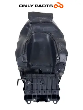 Gebrauchte Vano sottosella / vasca portacasco Piaggio Beverly Police 300cc 2018 Nero — echtes Foto 3
