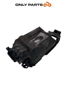 SCHOWEK POD SIEDZENIEM NA KASK PIAGGIO X9 EVOLUTION 250 2005 Piaggio X9 evolution  250cc używana — prawdziwe zdjęcie 12