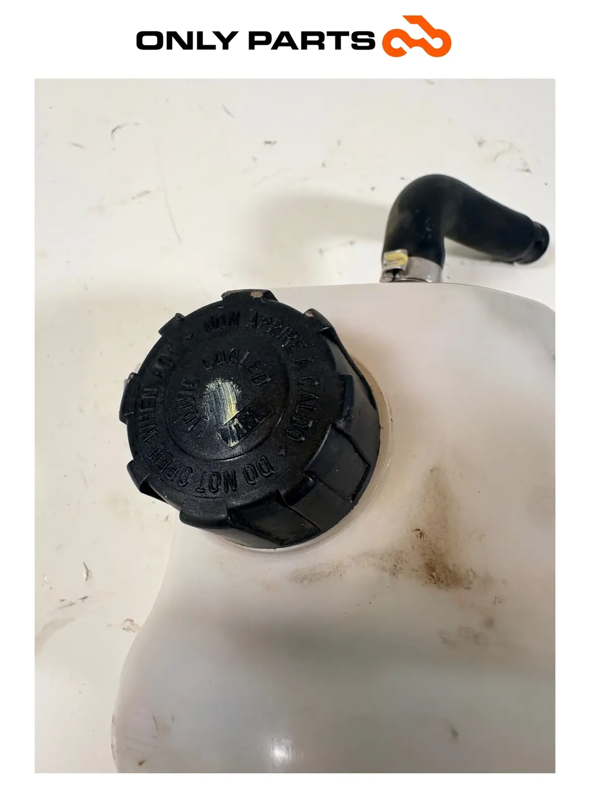 Used Coolant expansion tank Piaggio MP3 Yourban 300 2013 Piaggio Mp3 Yourban 300cc 2013 Bianco — real photo 9