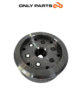 SETRVAČNÍK ROTOR ALTERNÁTORU BMW F 650 CS 2001 OEM BMW F 650 CS 2001 Grigio použitý — skutečná fotka 2