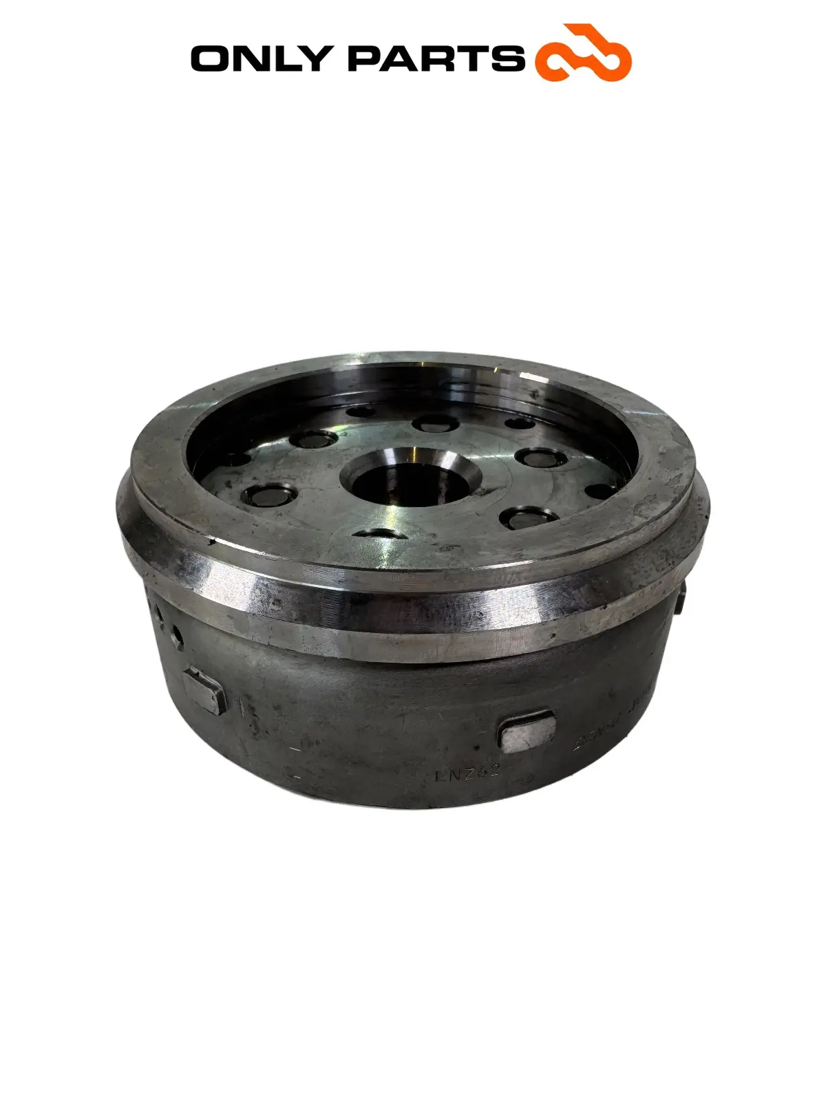 SETRVAČNÍK ROTOR ALTERNÁTORU BMW F 650 CS 2001 OEM BMW F 650 CS 2001 Grigio použitý — skutečná fotka 4